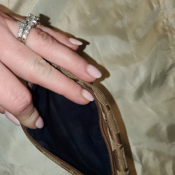 Coach bag , dust bag, and matching wristlet - Picture 6 of 8